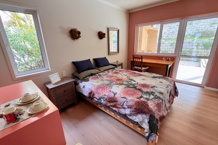 5 Bedroom Property for Sale in Welbedacht Western Cape